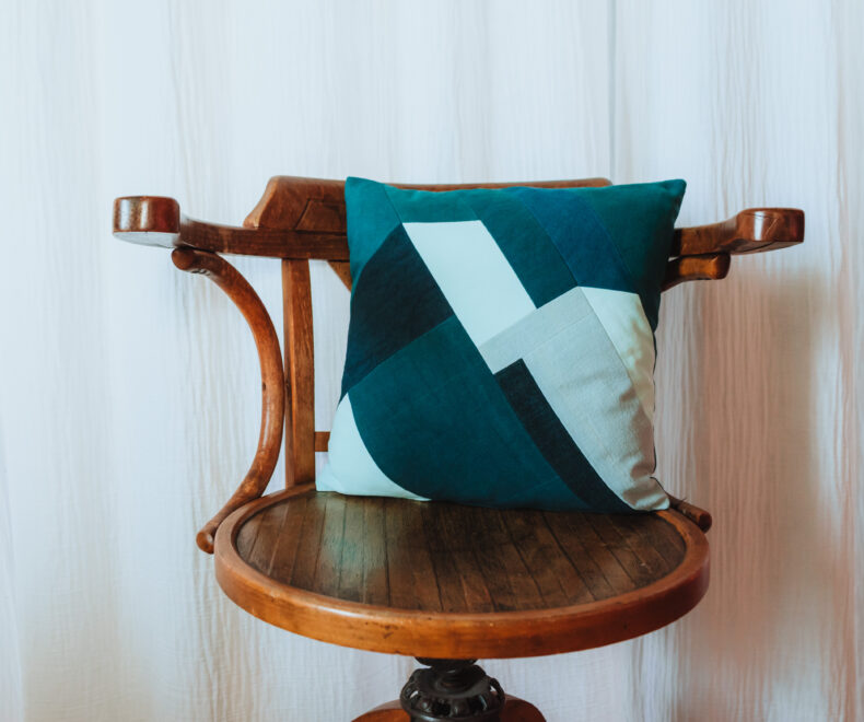Coussin Montagne Carré Bleu Canard Bleu